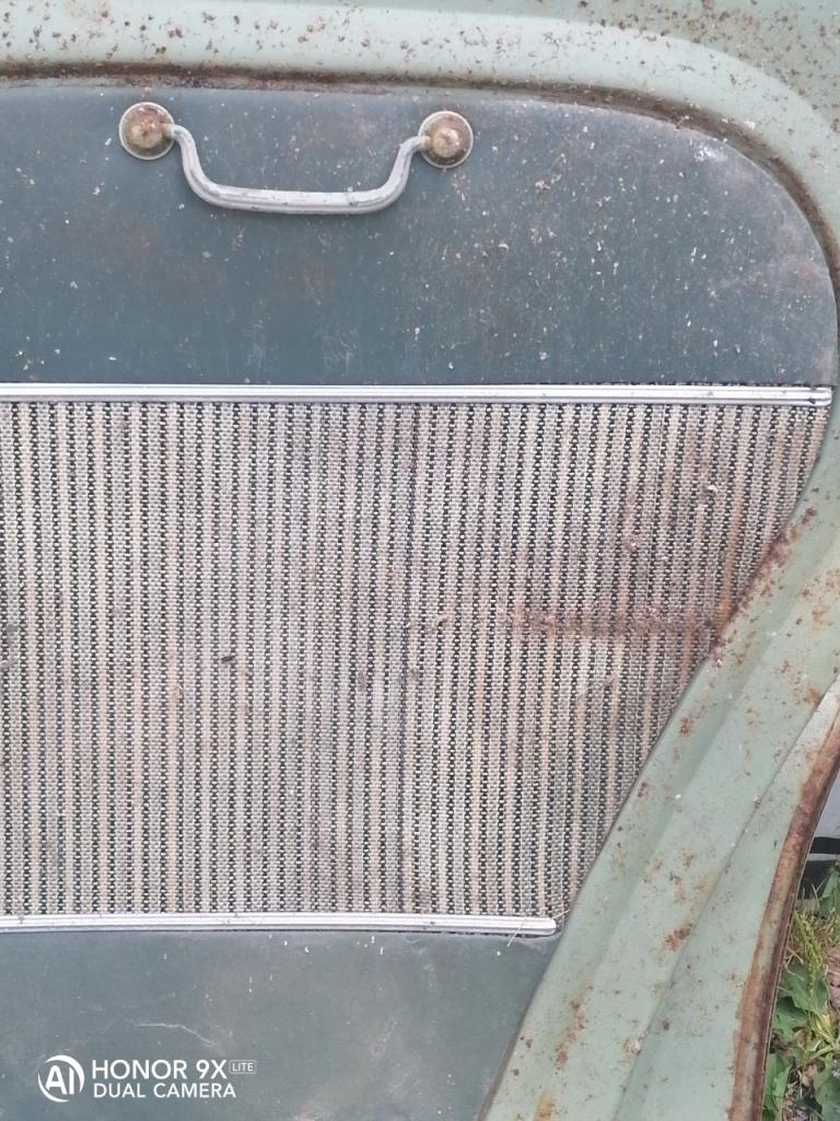 Pièces RENAULT Dauphiné porte ar droite verte LesAnciennes.com