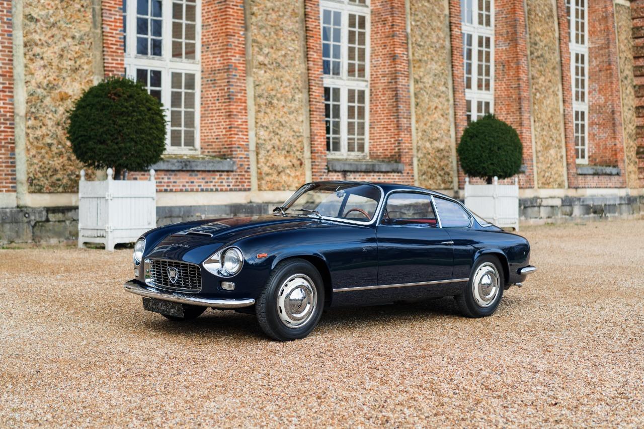 LANCIA Flaminia Super Sport Zagato - 1965 LesAnciennes.com