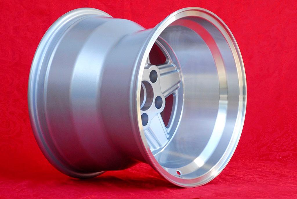 1 pc. jante Mercedes Penta 12x15 ET-25 w107 w108 w LesAnciennes.com