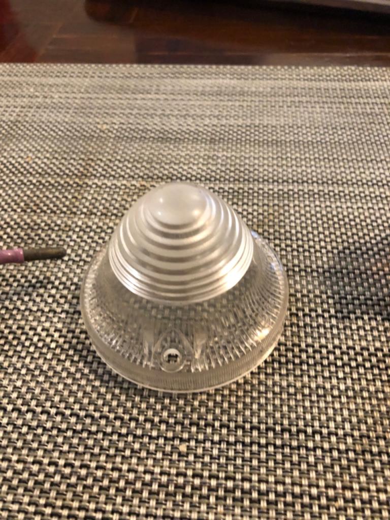 Feu clignotant recul CITROEN 2CV id / ds / hy LesAnciennes.com
