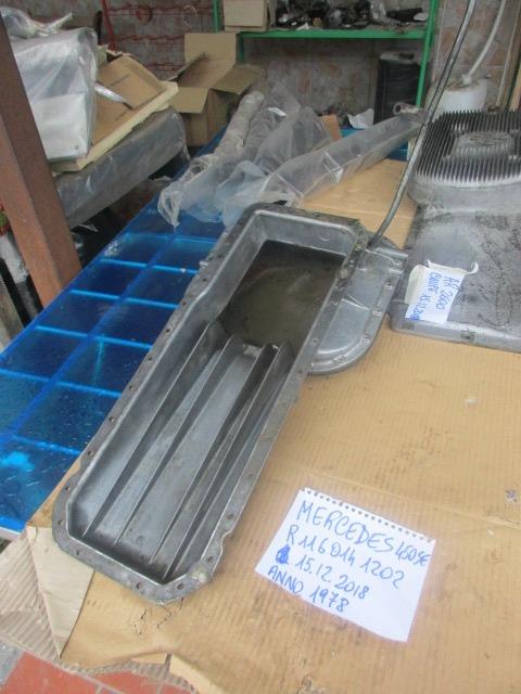 Carter d' huile Mercedes 450 SE LesAnciennes.com