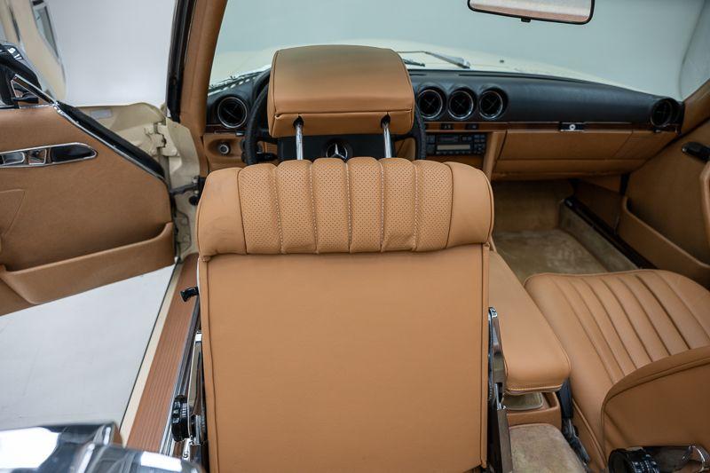 MERCEDES-BENZ 380 SL + hardtop - 1982 LesAnciennes.com
