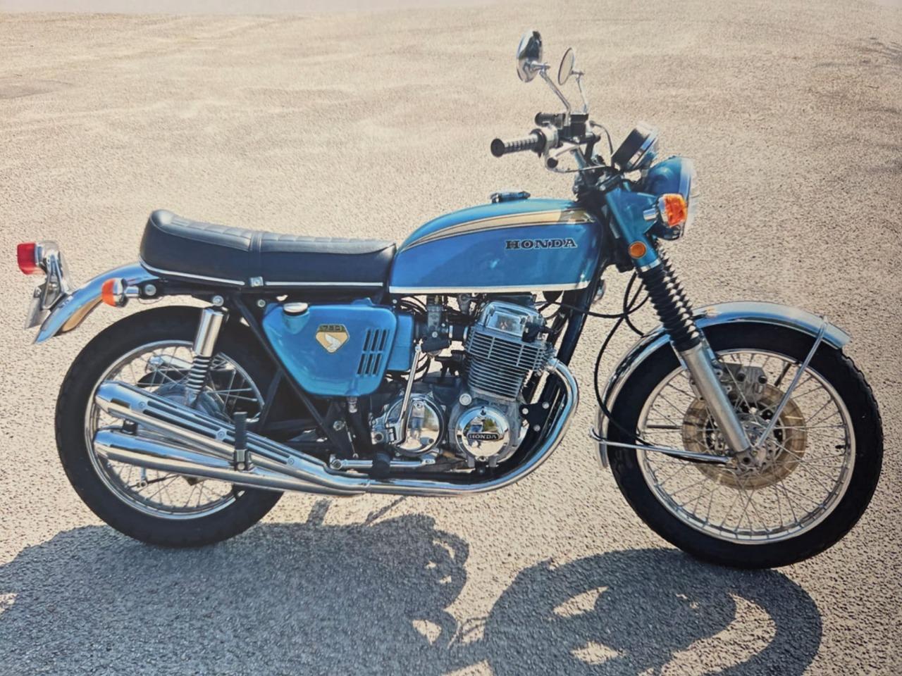 HONDA CB 750 Four K0 - 1969 LesAnciennes.com