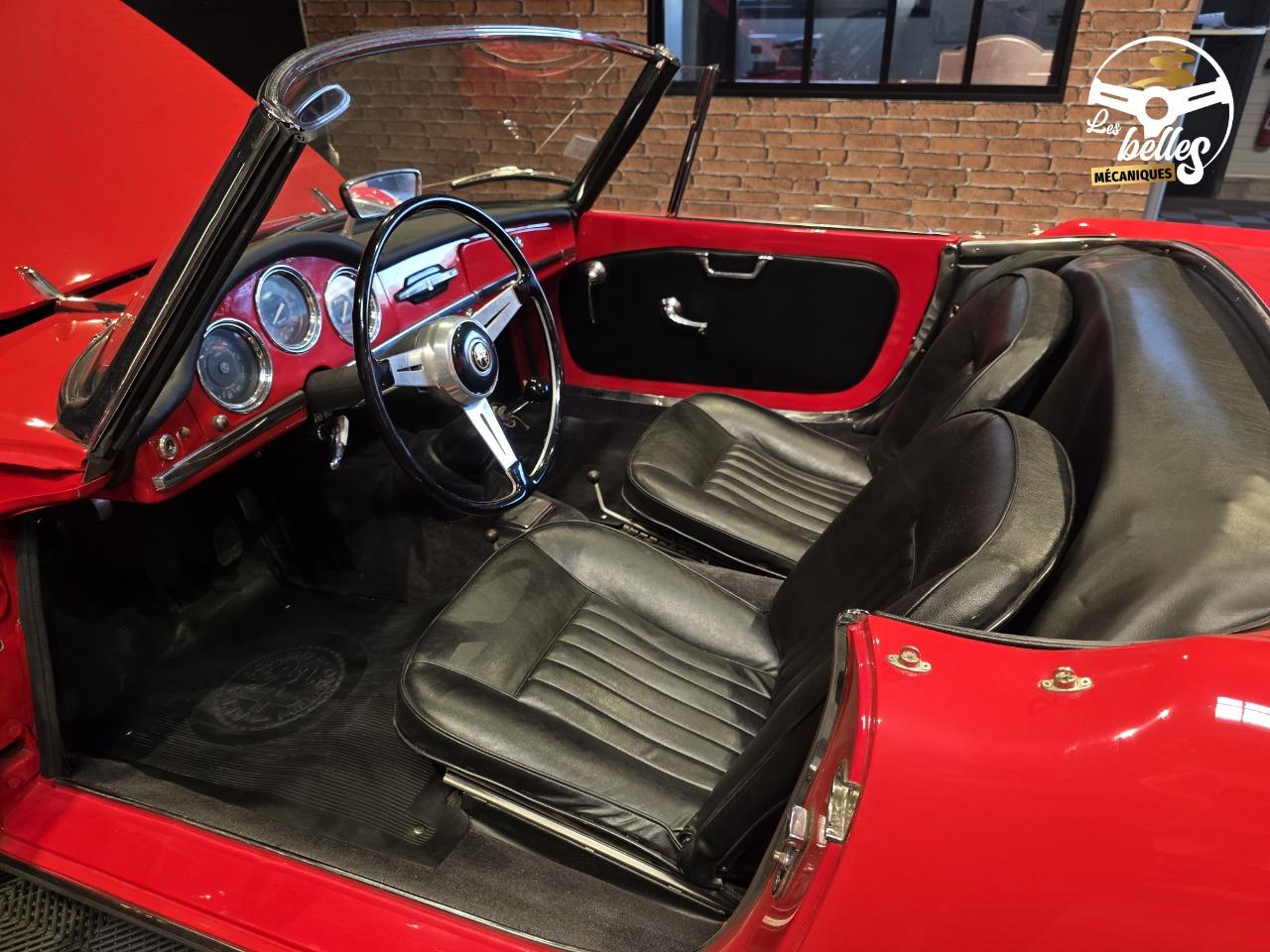 ALFA ROMEO Giulia (Série 101.23) - 1963 LesAnciennes.com