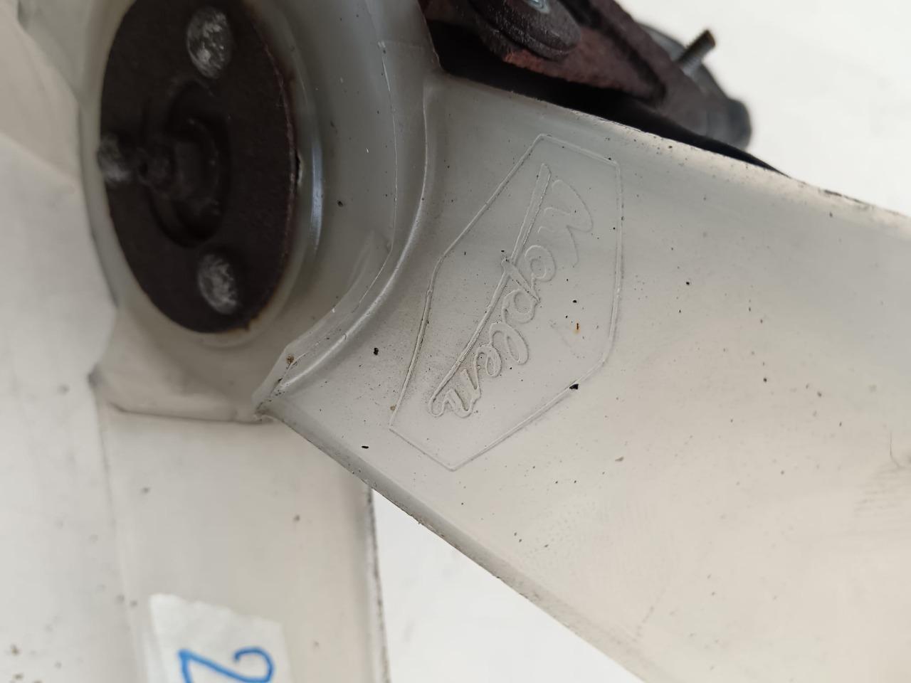 Ventilateurs de radiateur Maserati Indy et Ghibli LesAnciennes.com