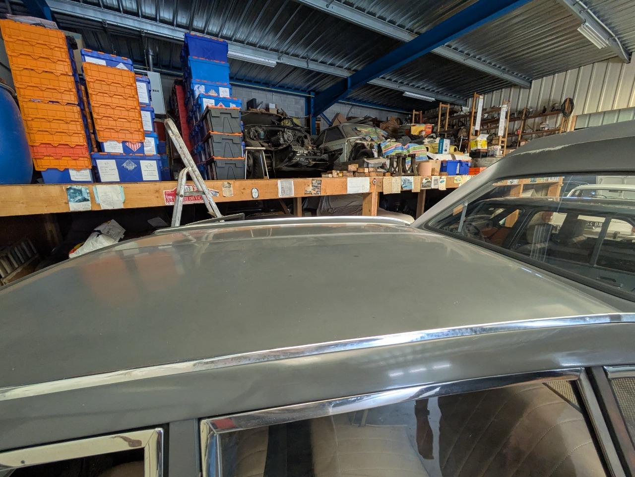 RENAULT 16 (R16) - 1965 LesAnciennes.com