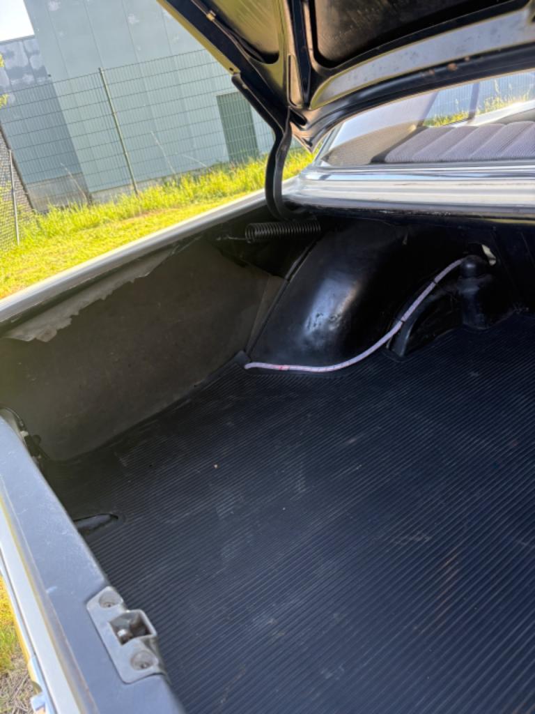 MERCEDES 280 E - 1972 LesAnciennes.com