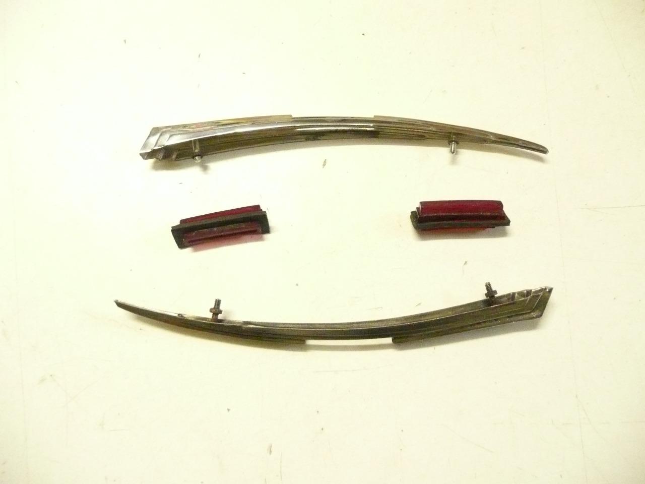 Pièces CITROEN DELAHAYE phares marchal LesAnciennes.com