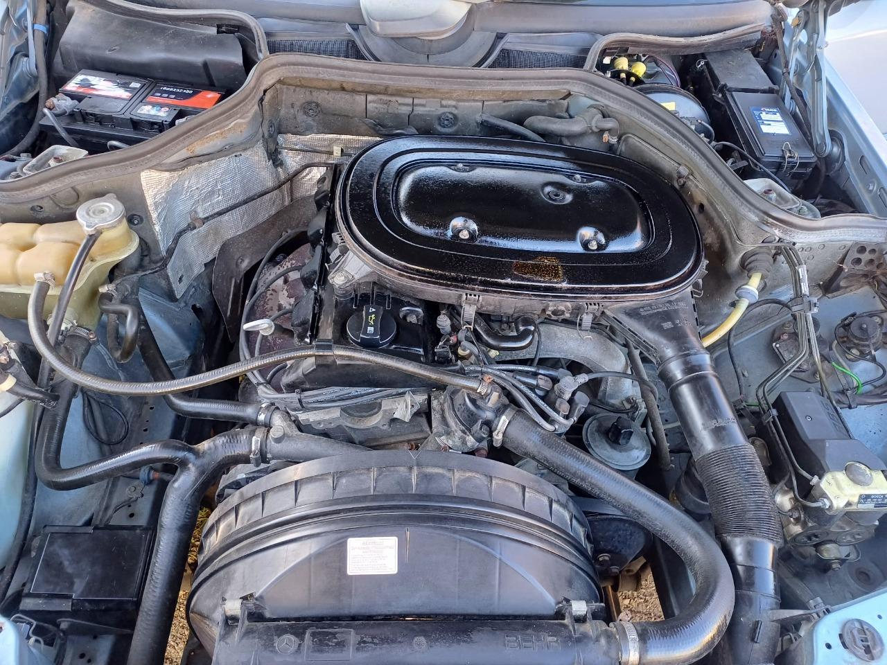 MERCEDES 230 CE W124 131000 kms - 1989 LesAnciennes.com