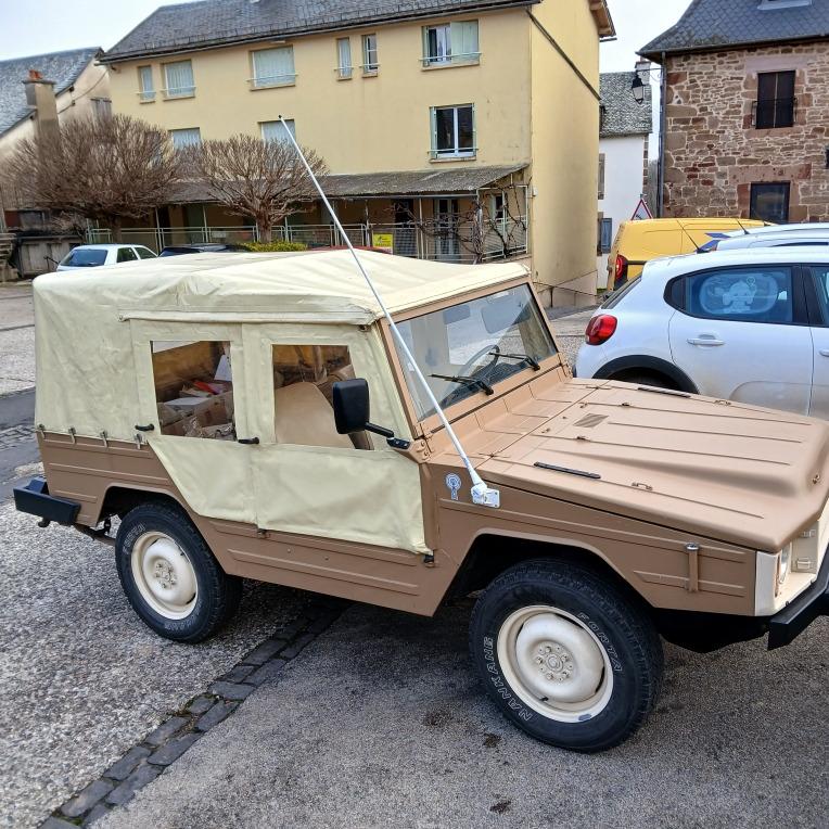 VOLKSWAGEN Iltis 183 - 1980 LesAnciennes.com