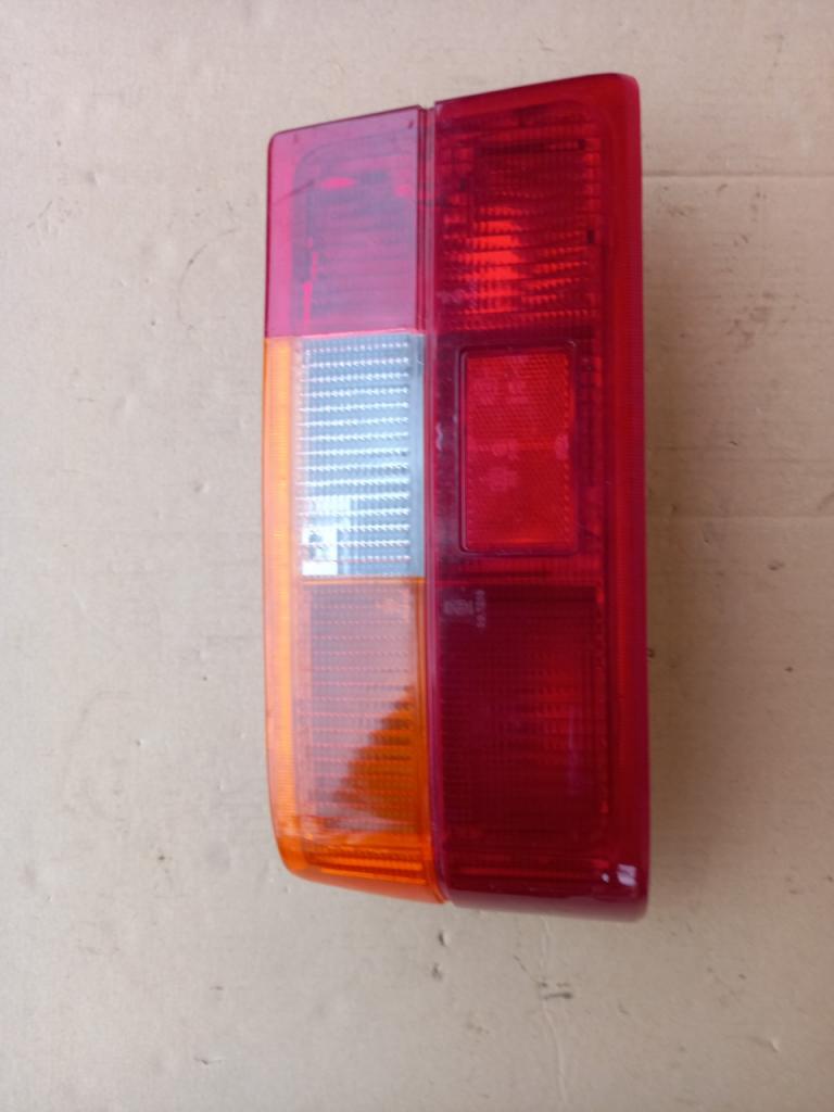 Feux AR RENAULT 18 LesAnciennes.com