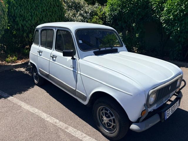RENAULT 4 (R4) GTL Clan - 1989 LesAnciennes.com