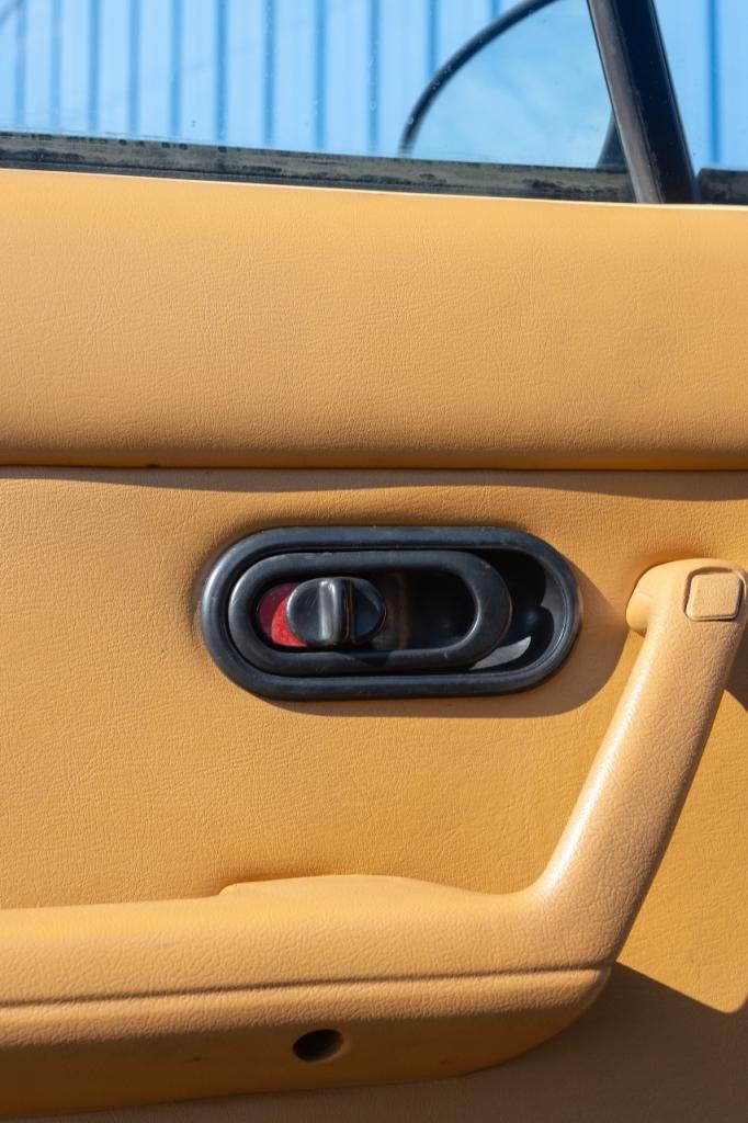 MAZDA MX-5 - 1991 LesAnciennes.com