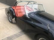 image_4-TRIUMPH TR2 portes longues - 1955