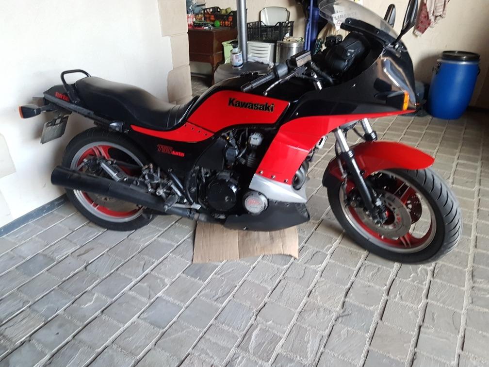 KAWASAKI GPZ 750 TURBO - 1987 LesAnciennes.com
