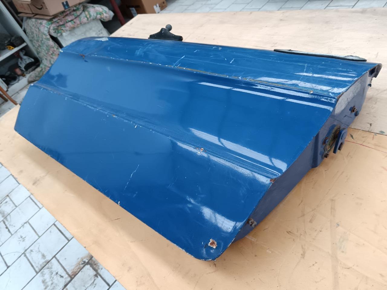 Porte gauche Alfa Romeo Duetto LesAnciennes.com