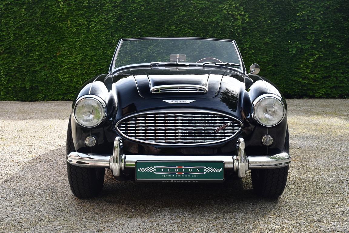 AUSTIN HEALEY 3000 Mk1 BT7 - 1960 LesAnciennes.com