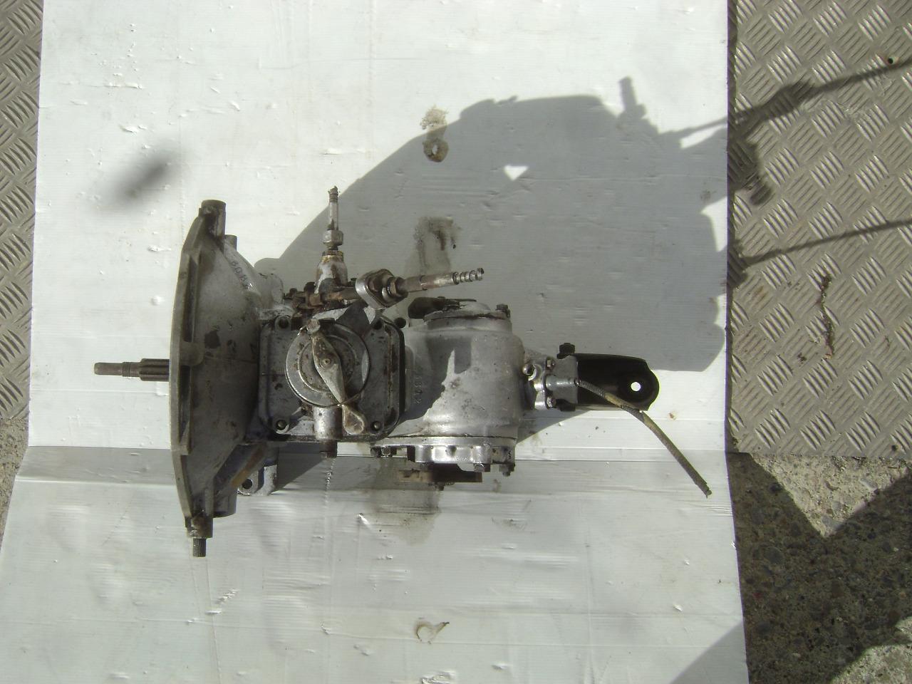 Boite de vitesse PANHARD Dyna Z LesAnciennes.com