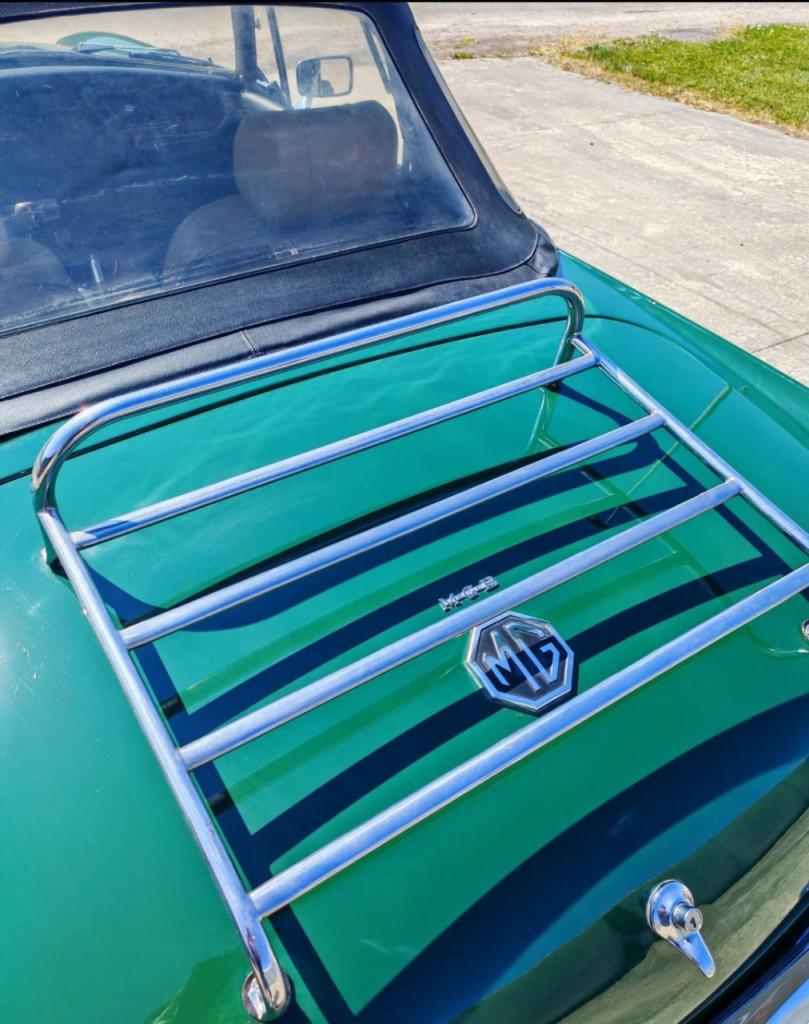 MG MGB Roadster Serie III - 1972 LesAnciennes.com