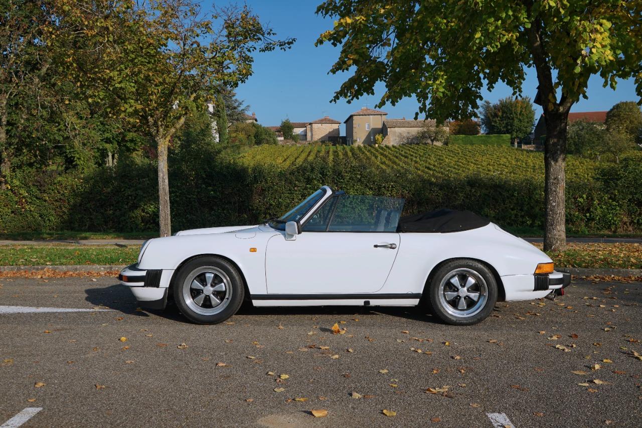PORSCHE 911 SC 3.0 Cabriolet - 1983 LesAnciennes.com