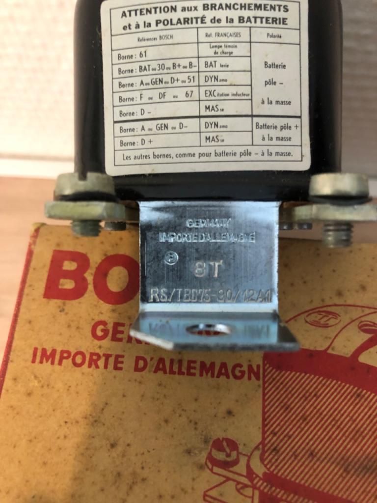 Régulateur Bosch 0 190 217 0129 LesAnciennes.com