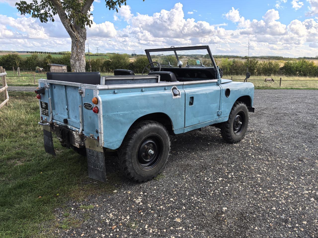 LAND ROVER 88 série 3 - 1975 LesAnciennes.com