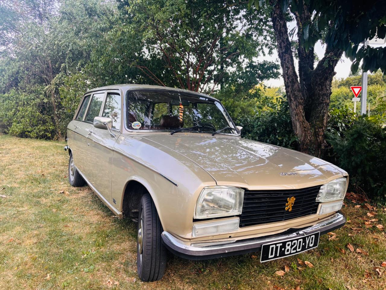 PEUGEOT 304 Break - 1977 LesAnciennes.com