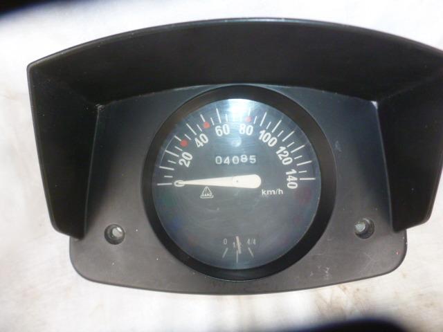 FIAT 126 :compteur +jauge LesAnciennes.com