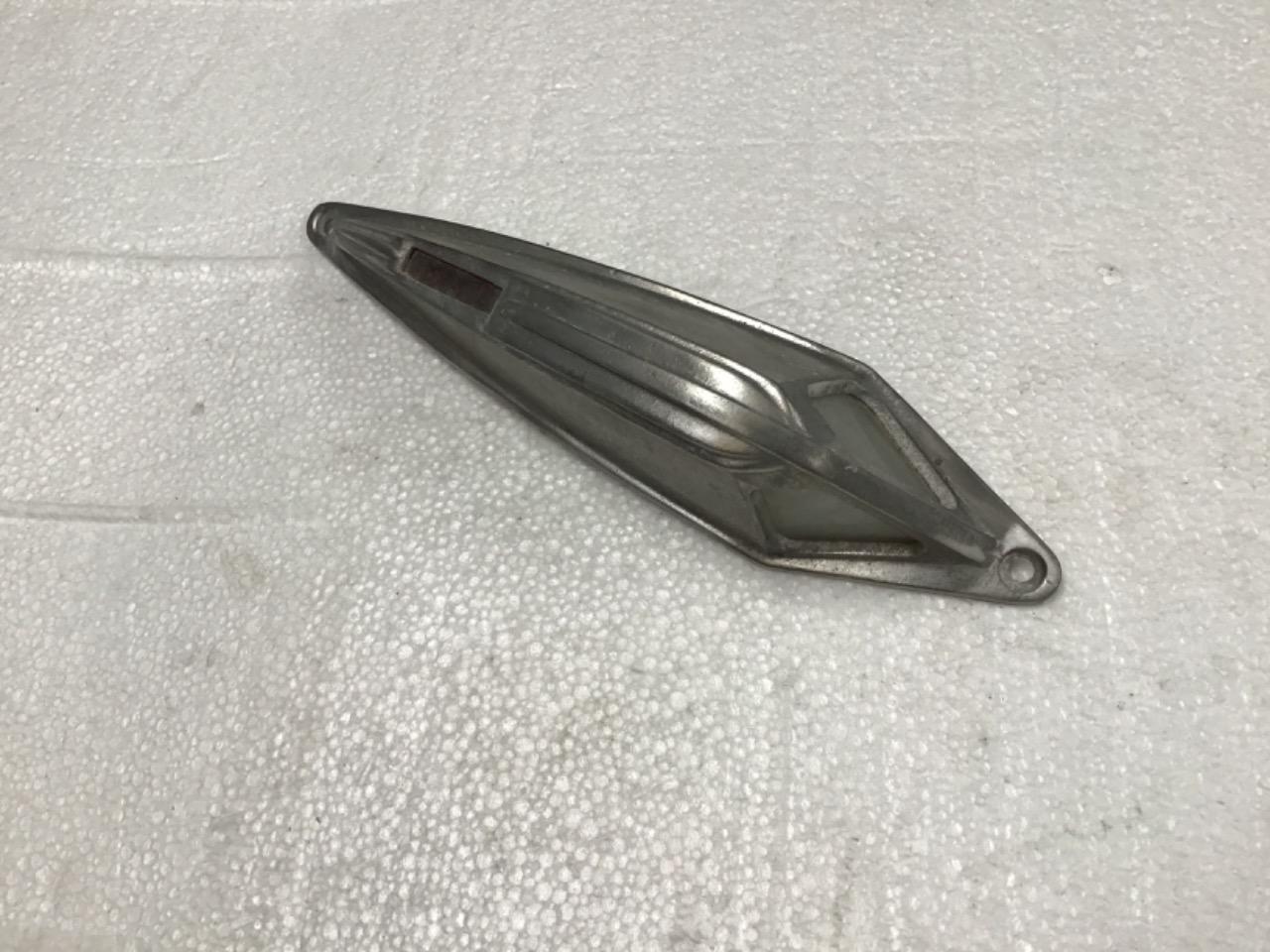 FEU D’AILE TYPE DAUPHIN LesAnciennes.com