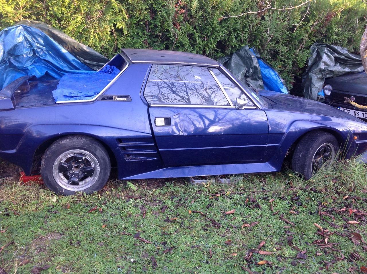 Lot de deux FIAT X1/9 LesAnciennes.com