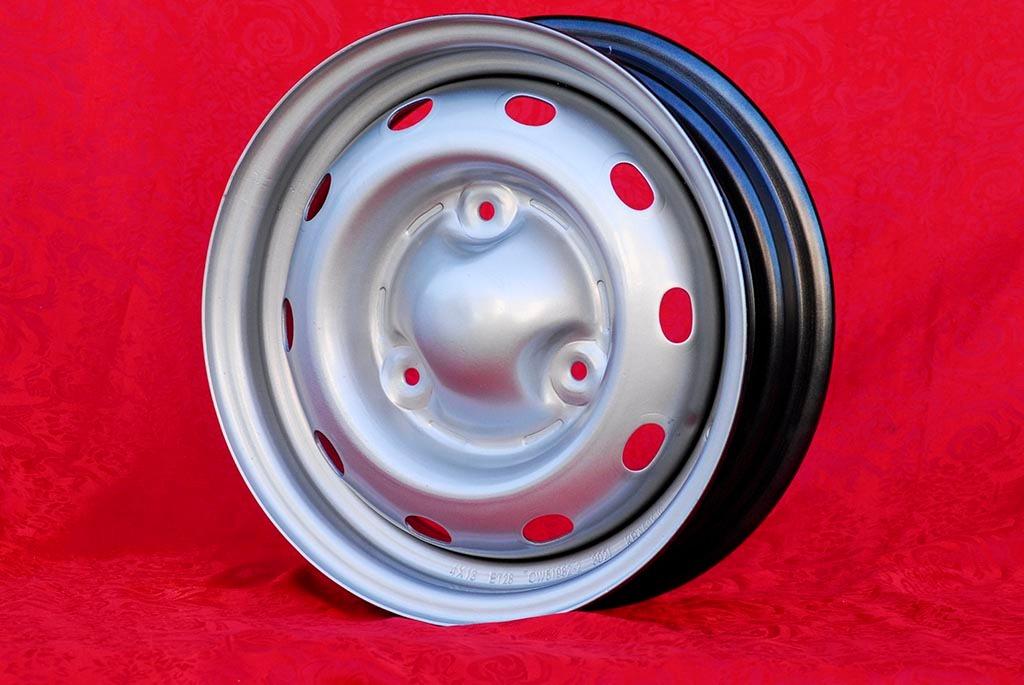 1 pc. jante Renault R4 R5 R6 4x13 ET28 Renault 4 1 LesAnciennes.com