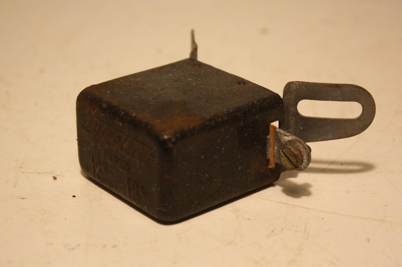 Régulateur de Dynamo Ducellier 12V 12 Volts 18A 18 LesAnciennes.com