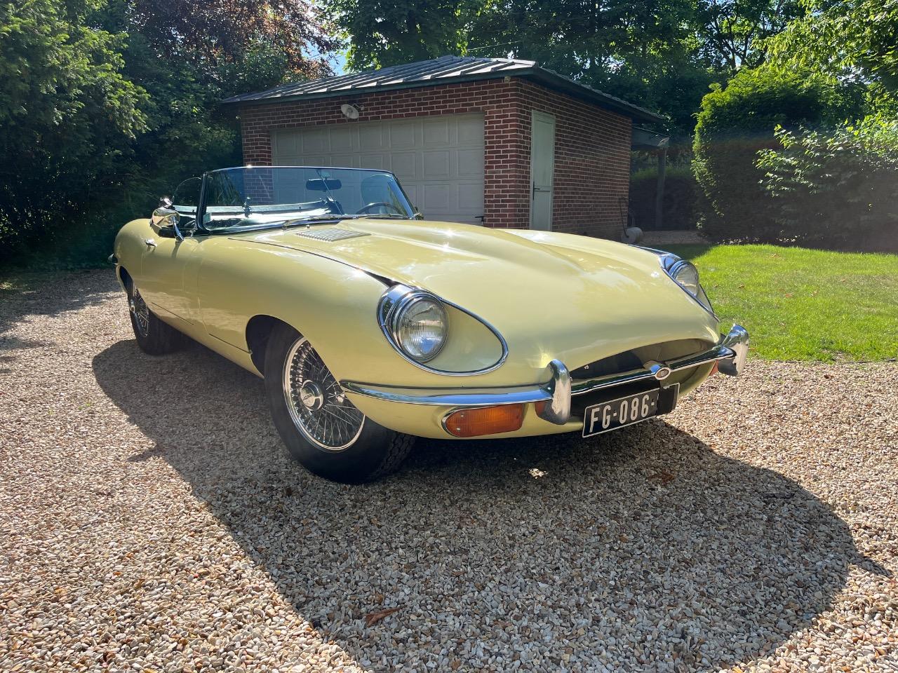 JAGUAR Type E 4.2 - 1969 LesAnciennes.com