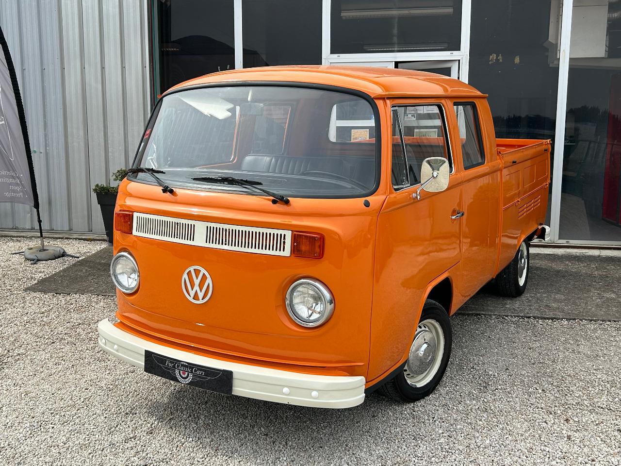 VOLKSWAGEN Combi 26-16AS - 1975 LesAnciennes.com