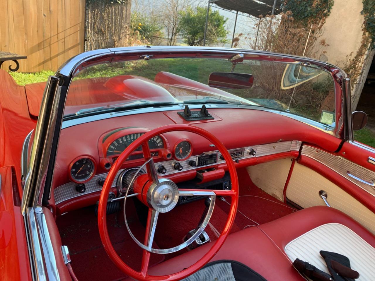 FORD Thunderbird cabriolet - 1955 LesAnciennes.com