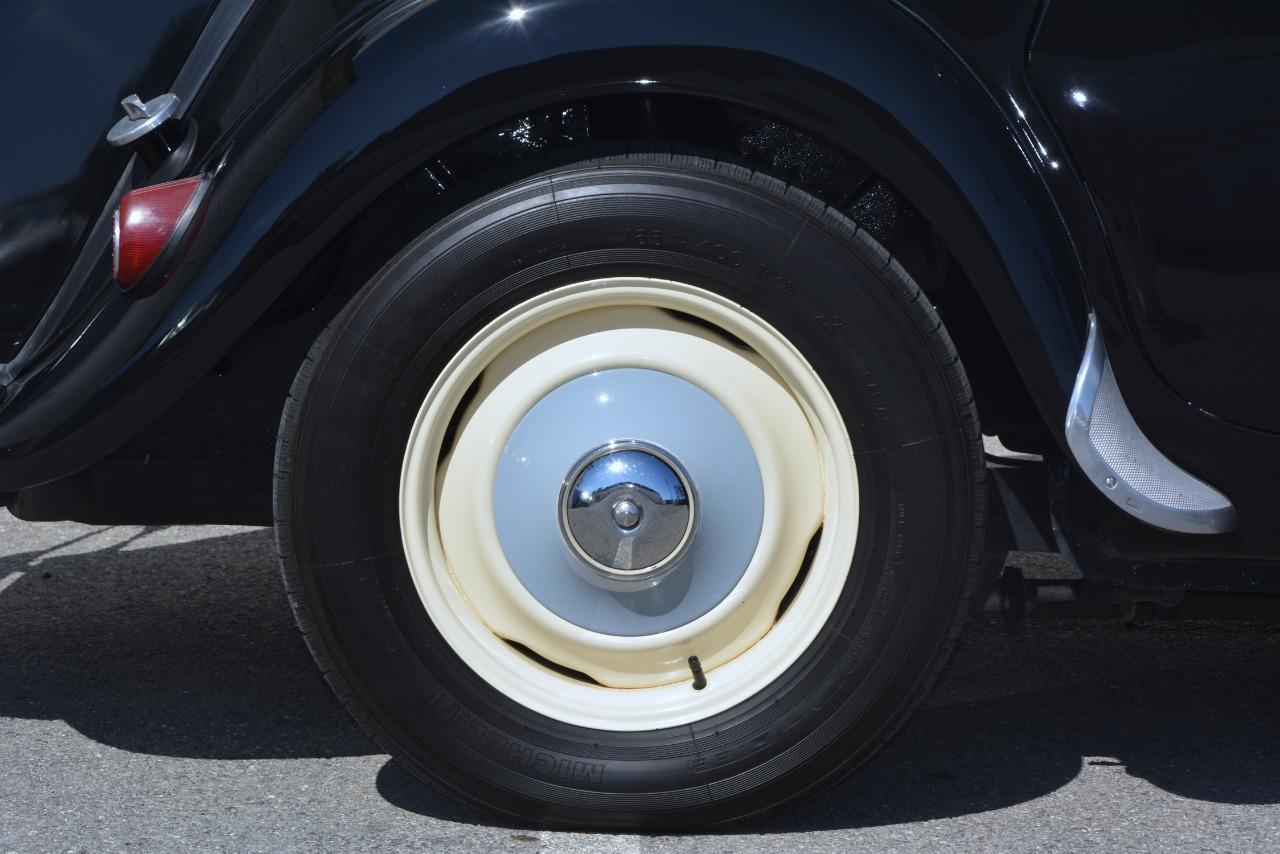 CITROEN Traction 11 B - 1955 LesAnciennes.com