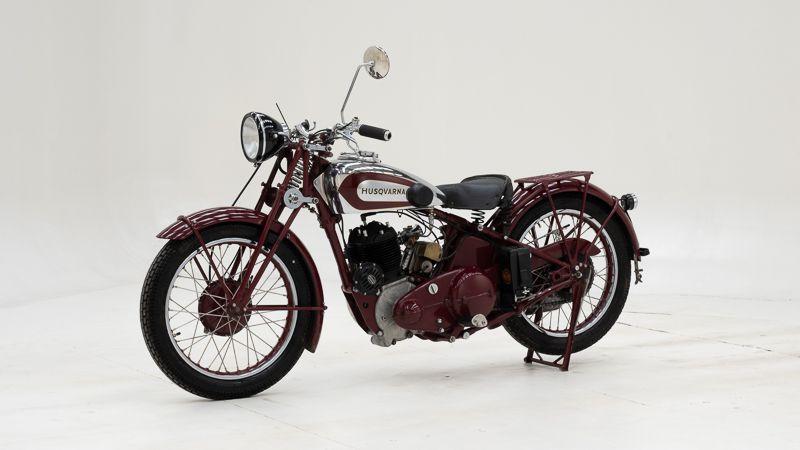 HUSQVARNA 500 cc - 1933 LesAnciennes.com