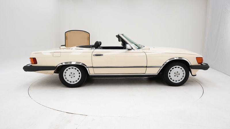 MERCEDES-BENZ 560 SL - 1986 LesAnciennes.com