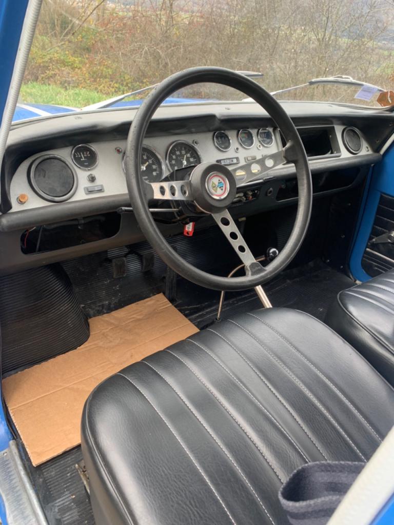 RENAULT 8 (R8) Gordini 1300 - 1968 LesAnciennes.com