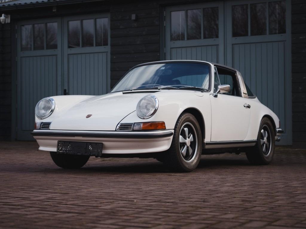 PORSCHE 911 2.2 S - 1970 LesAnciennes.com