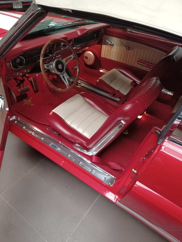FORD Mustang cabriolet - 1965 LesAnciennes.com