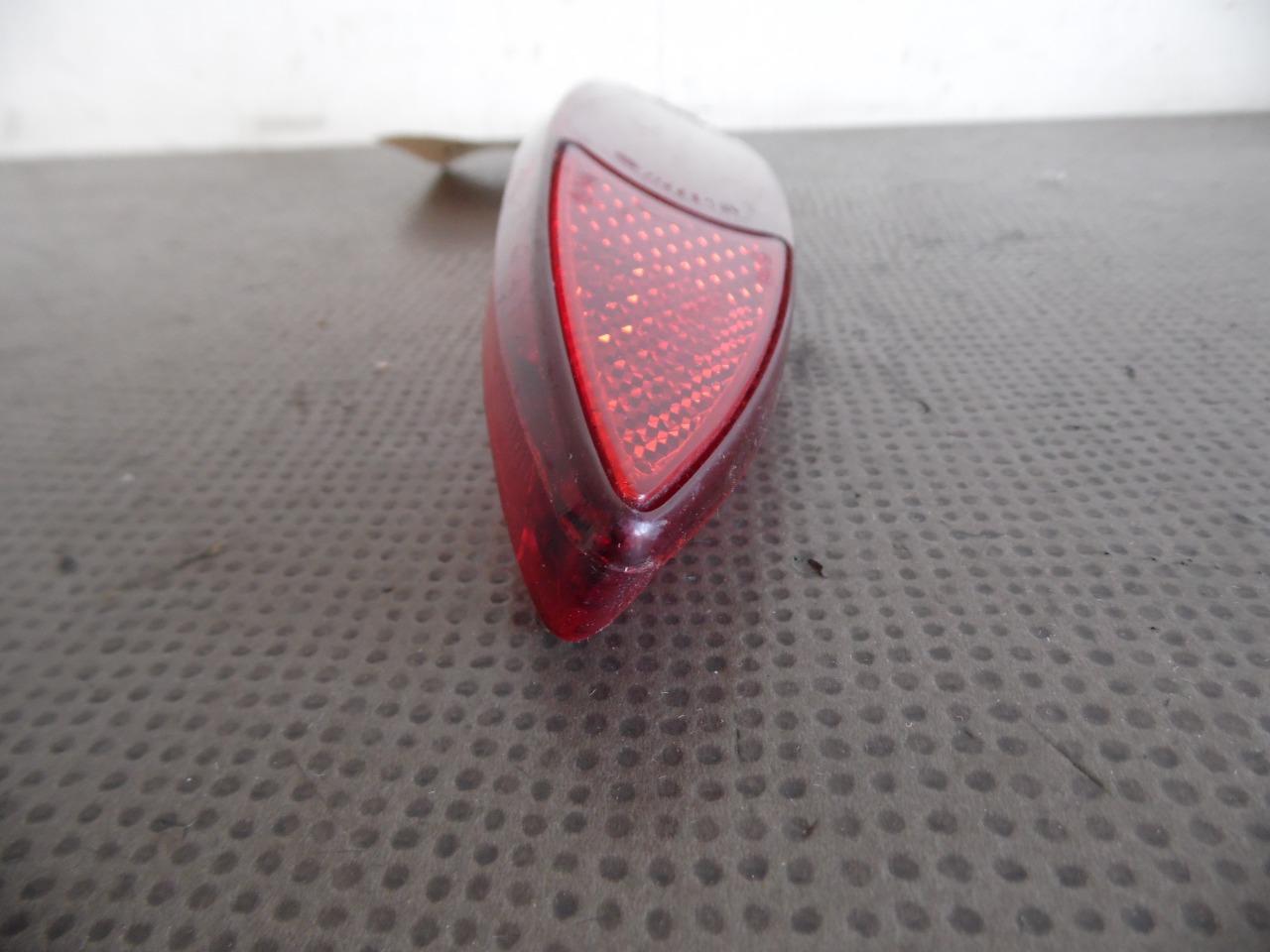 Cabochon feu arriere 11409741 FORD Taunus P4-12M LesAnciennes.com