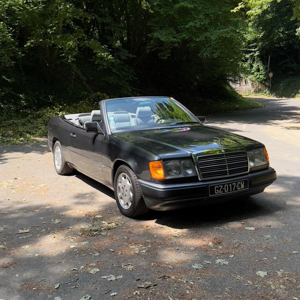 MERCEDES 300 CE A124 - Cabriolet - 1992 LesAnciennes.com