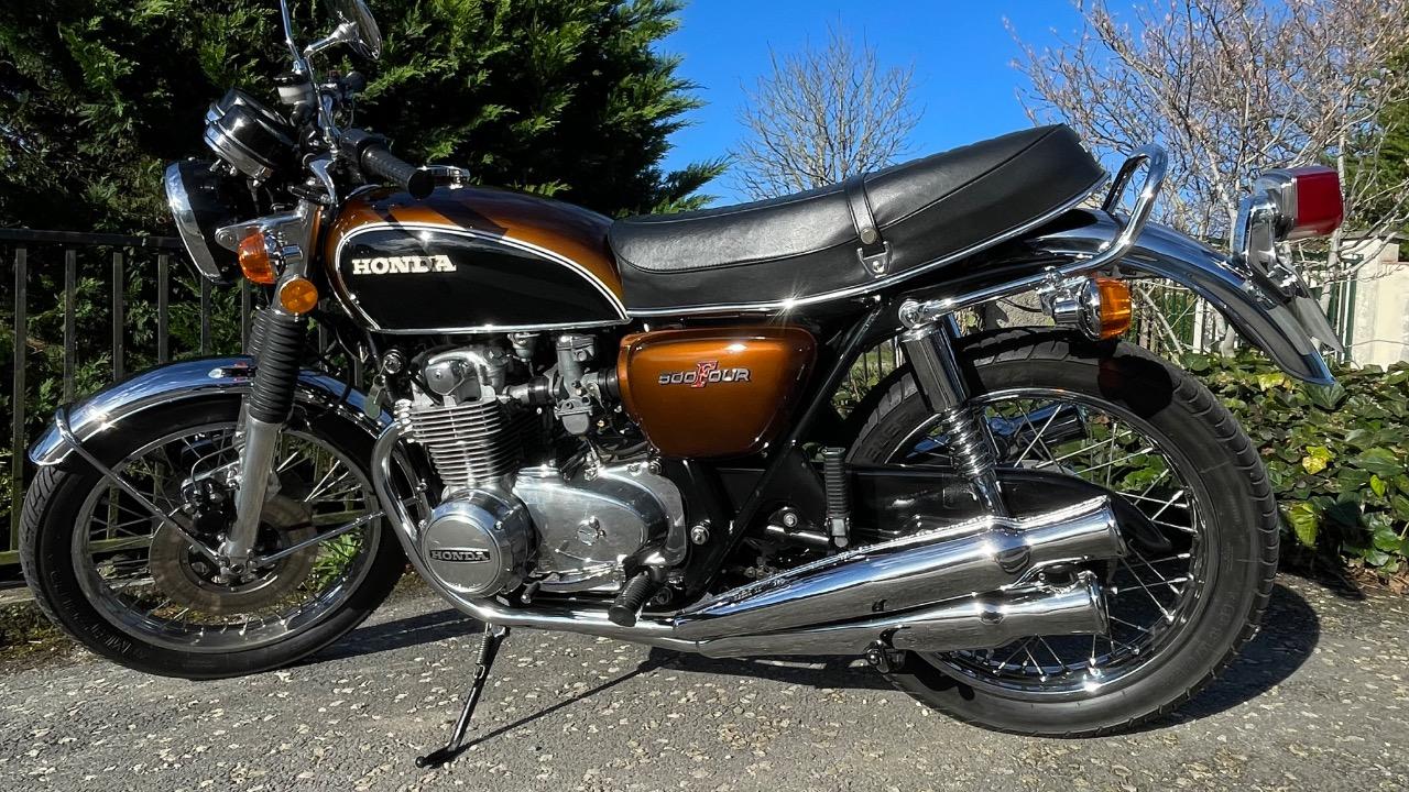 HONDA CB 500 Four - 1975 LesAnciennes.com