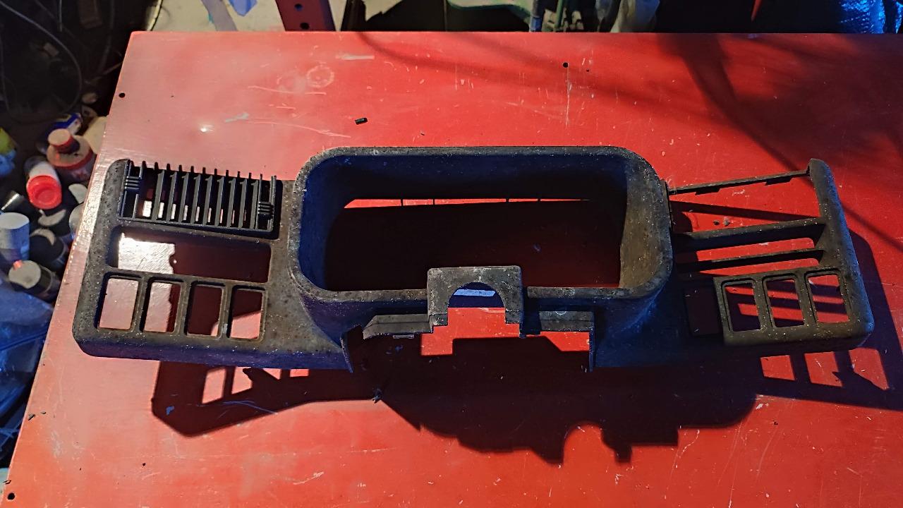 Tableau de bord Alpine GTA LesAnciennes.com