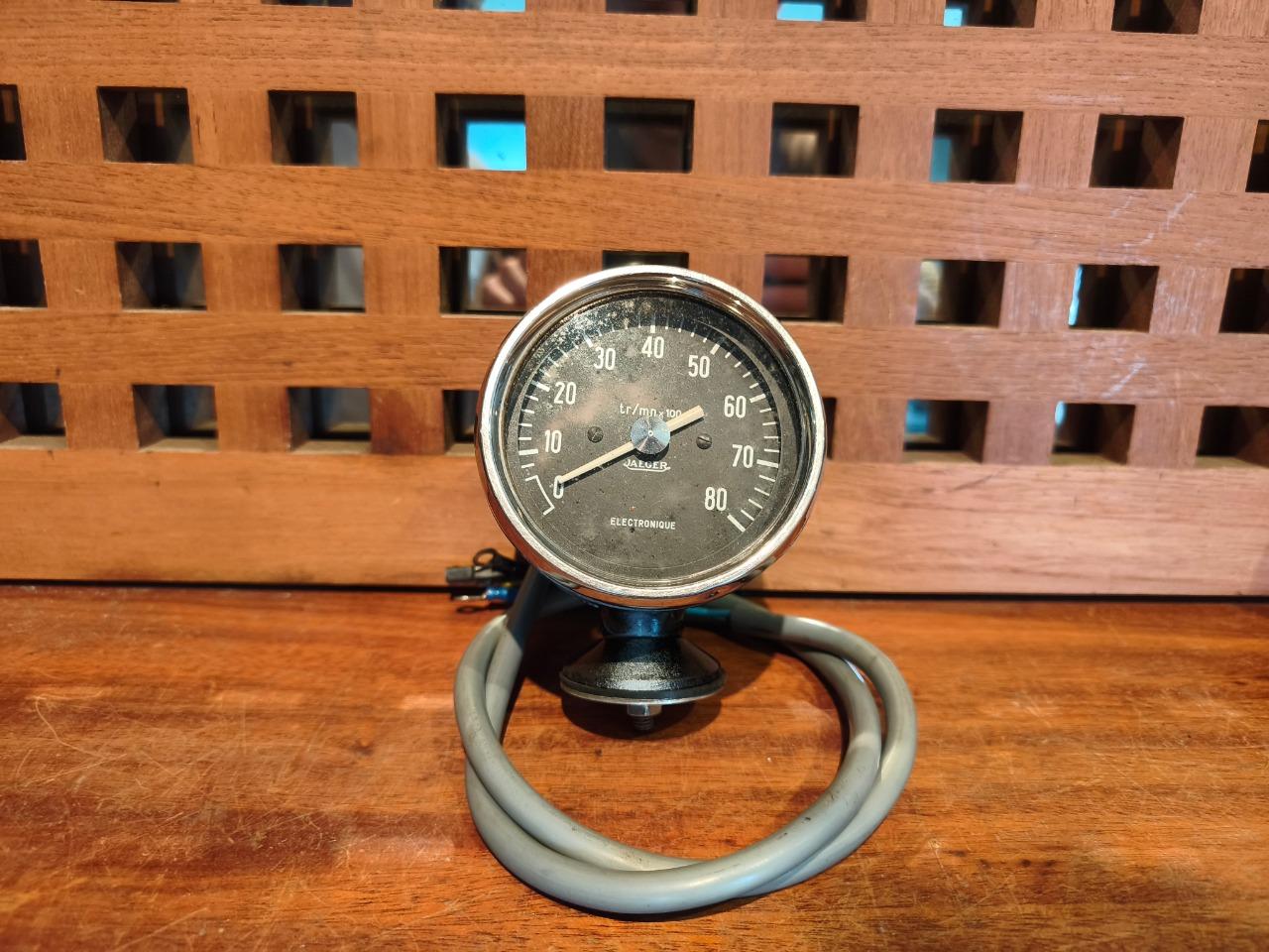 Compteur JAEGER SIMCA 1000 LesAnciennes.com