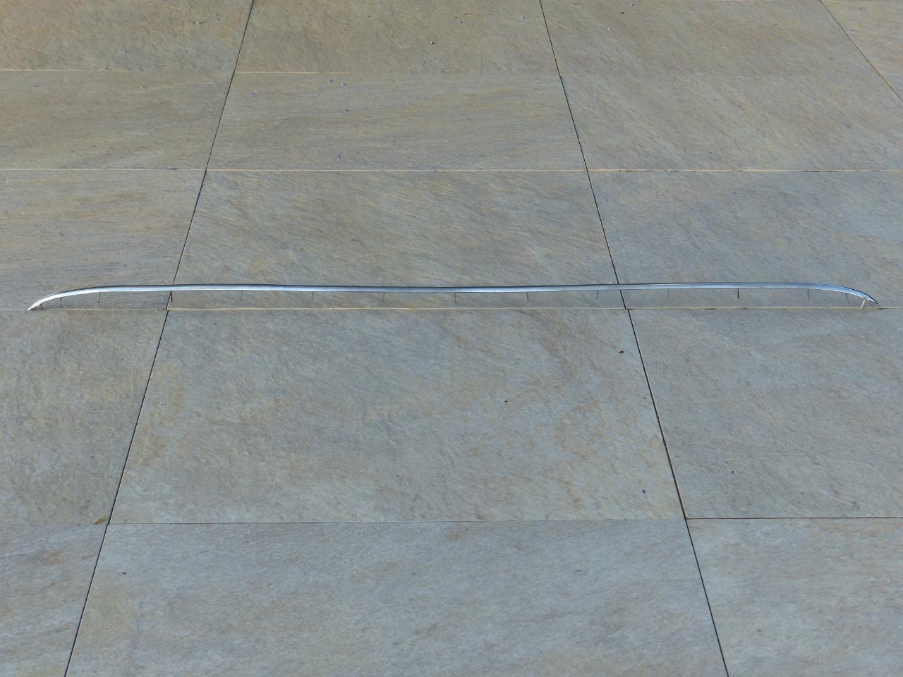 Baguette MERCEDES 230 SL Cabriolet LesAnciennes.com