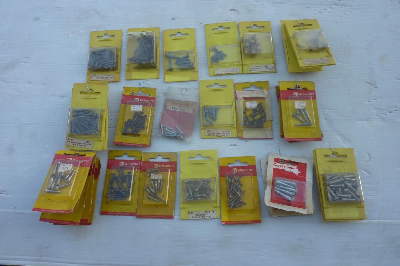 Rondelles cuvettes et vis pour voitures anciennes LesAnciennes.com