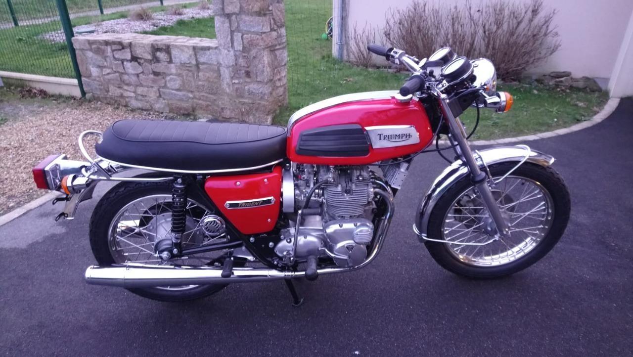 1975 Triumph Trident T150V LesAnciennes.com