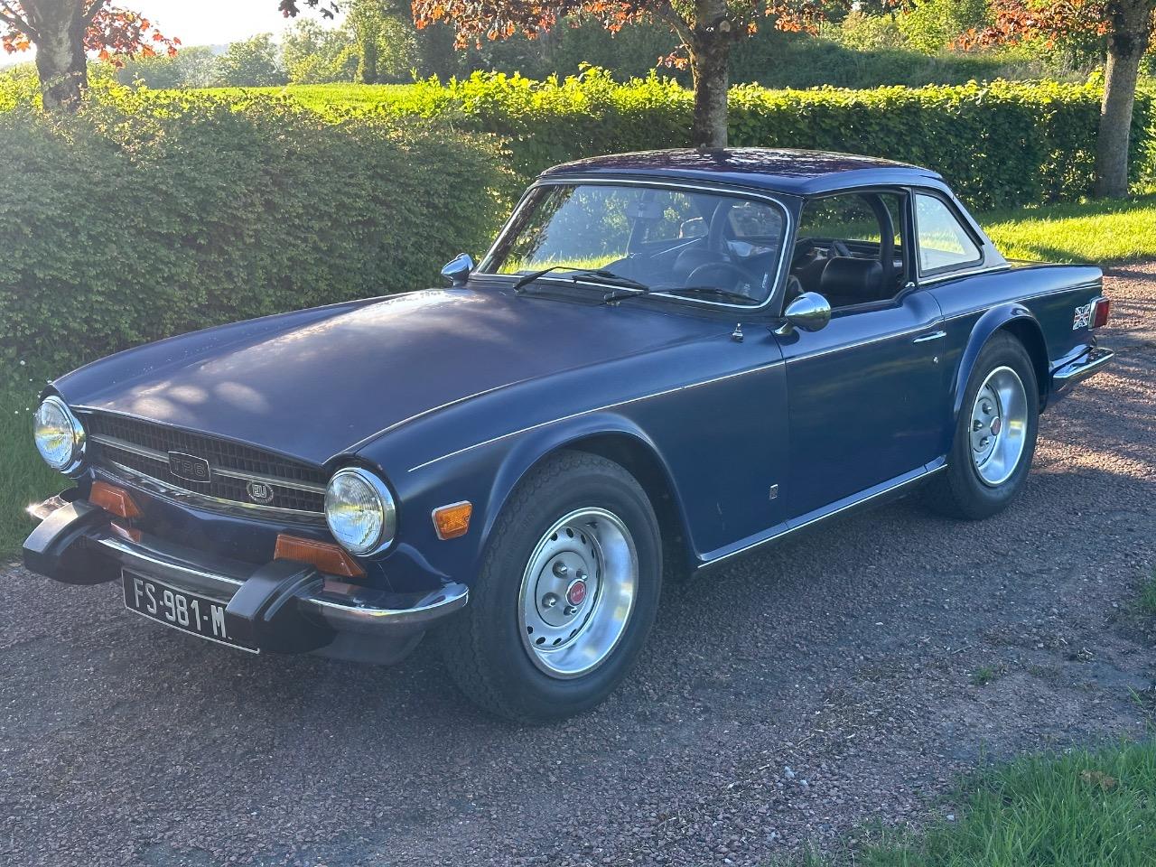 TRIUMPH TR6 - 1974 LesAnciennes.com